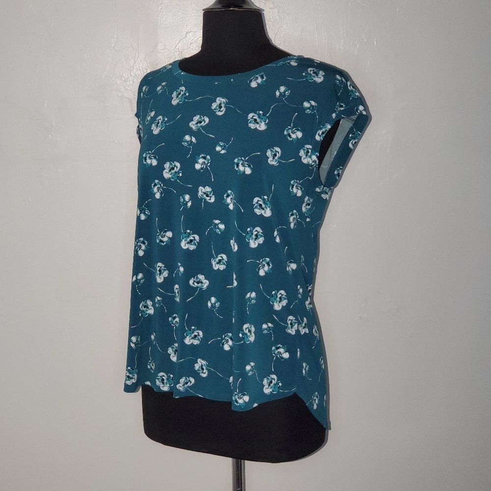 Elle floral top